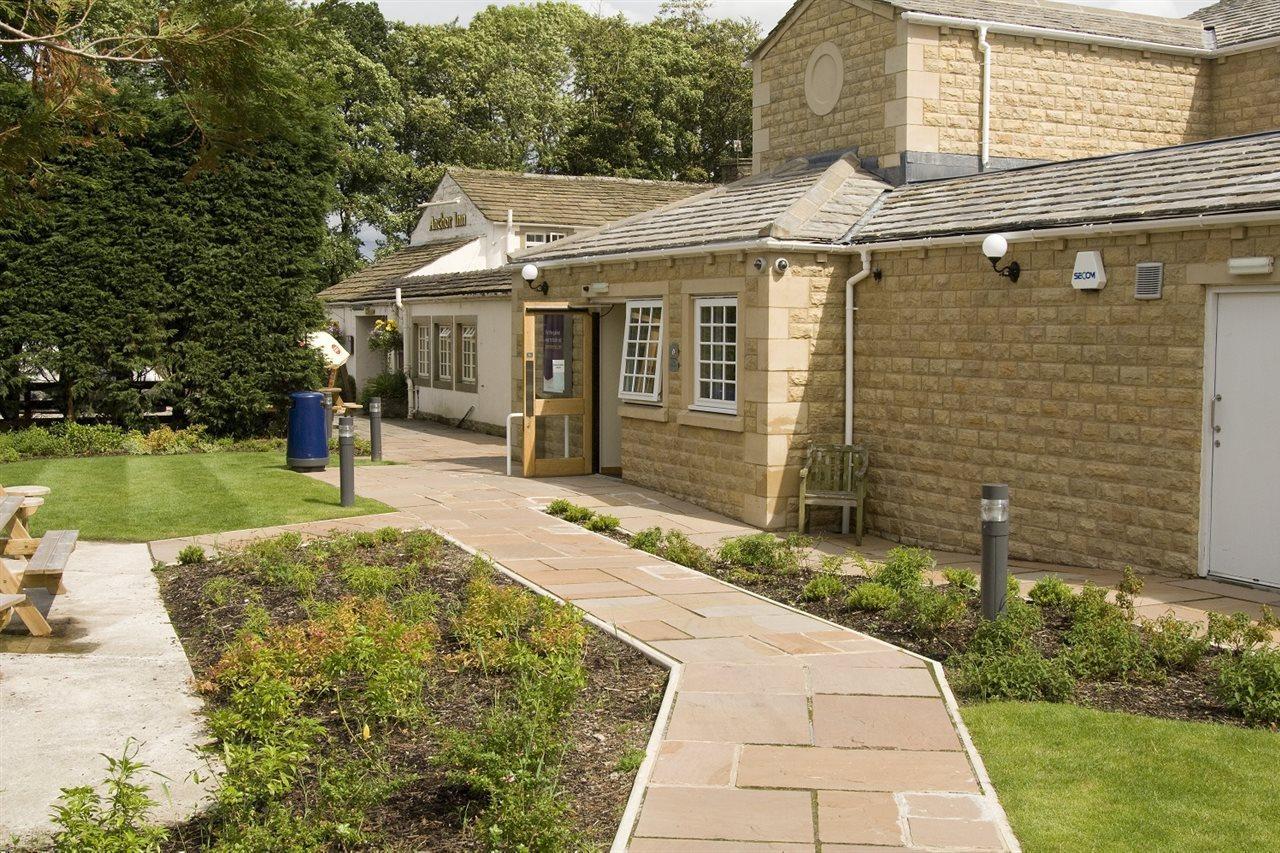 Premier Inn Skipton North Гаргрейв Екстериор снимка