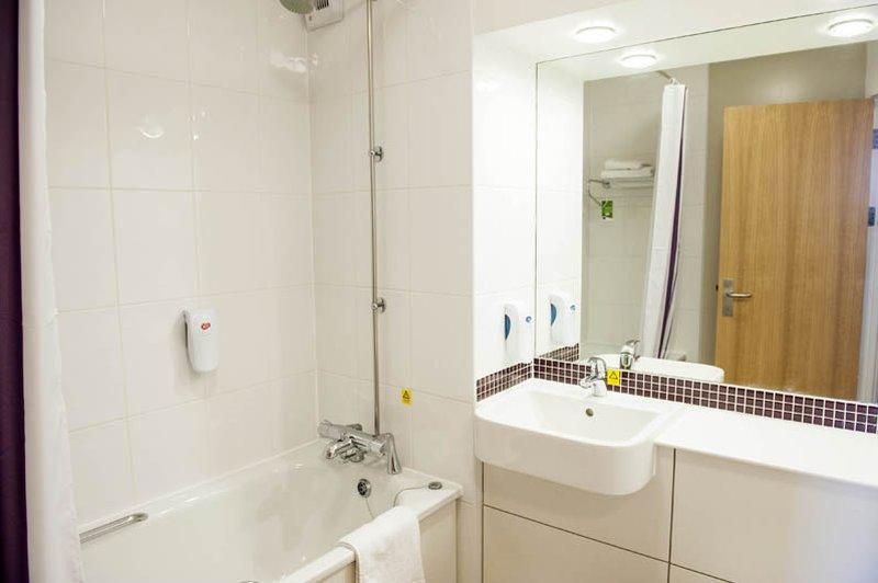 Premier Inn Skipton North Гаргрейв Екстериор снимка